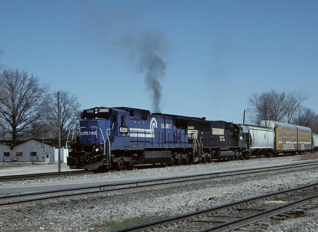 NS 8200